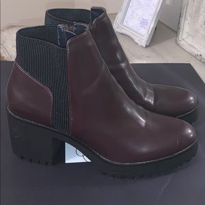 Zara burgundy boots